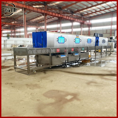 全自動(dòng)洗筐機(jī) 食品廠周轉(zhuǎn)筐油污漬清洗的技術(shù)解決方案